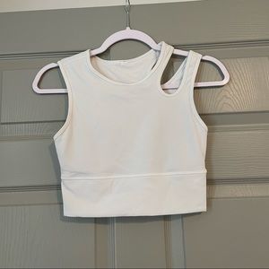 Lululemon Mastered Motion cropped tank/sports bra - discontinued